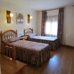 Nieves Hotell *