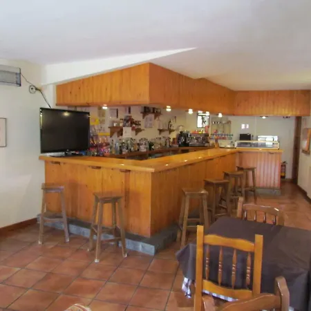 Nieves Linás de Broto