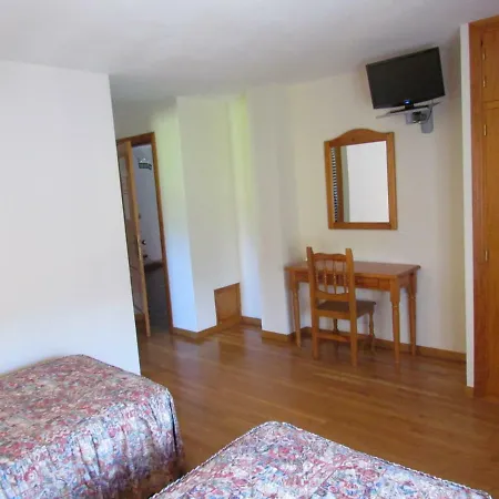 Nieves Hotel *